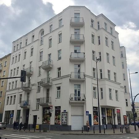 Apartament Zelazna Warschau Buitenkant foto