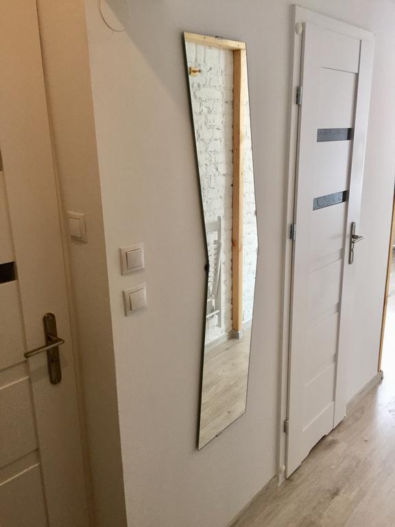 Apartament Zelazna Warschau Buitenkant foto
