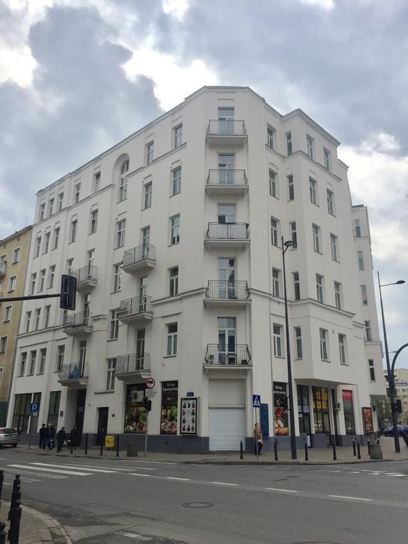 Apartament Zelazna Warschau Buitenkant foto